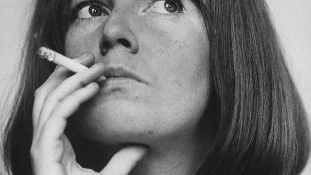 Sinine tee. Edna O'Brieni lugu