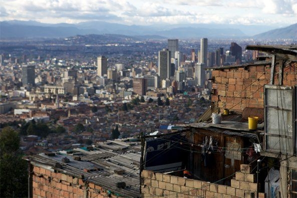 Megalinnad: Bogota