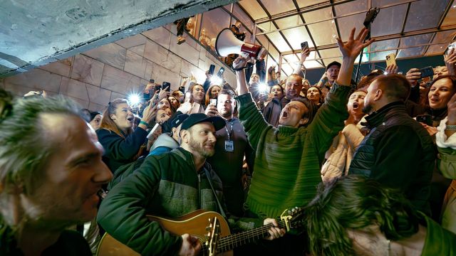 Slava: Shooting With Music
