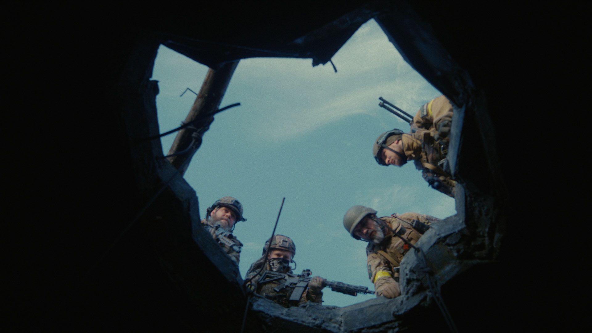 Ukraina toetusoksjon ja lõpufilm 'Kahhovka objekt'