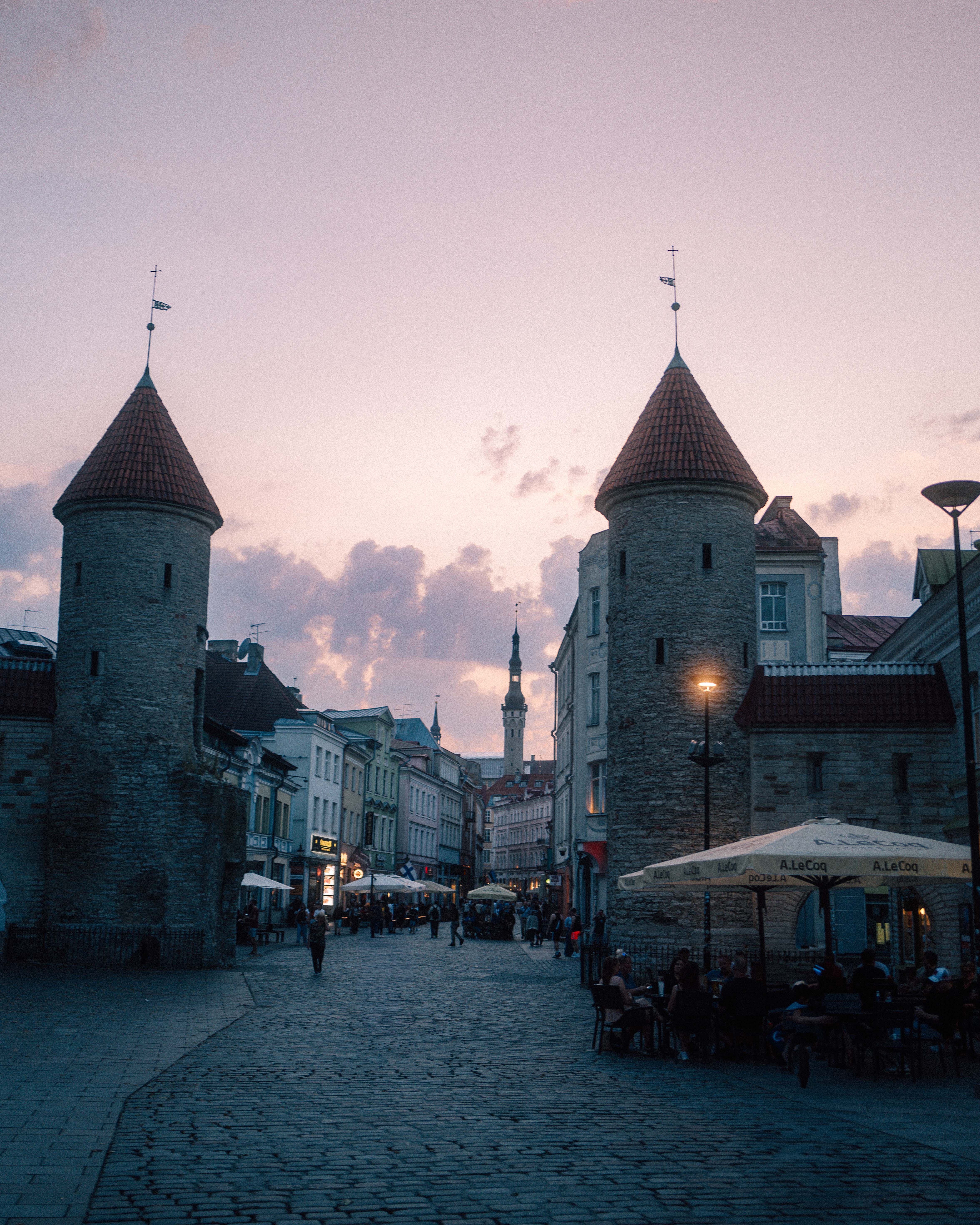 ind_cg_viru-gates-tallinn-old-town-thomas-lotter-2024-l1930643