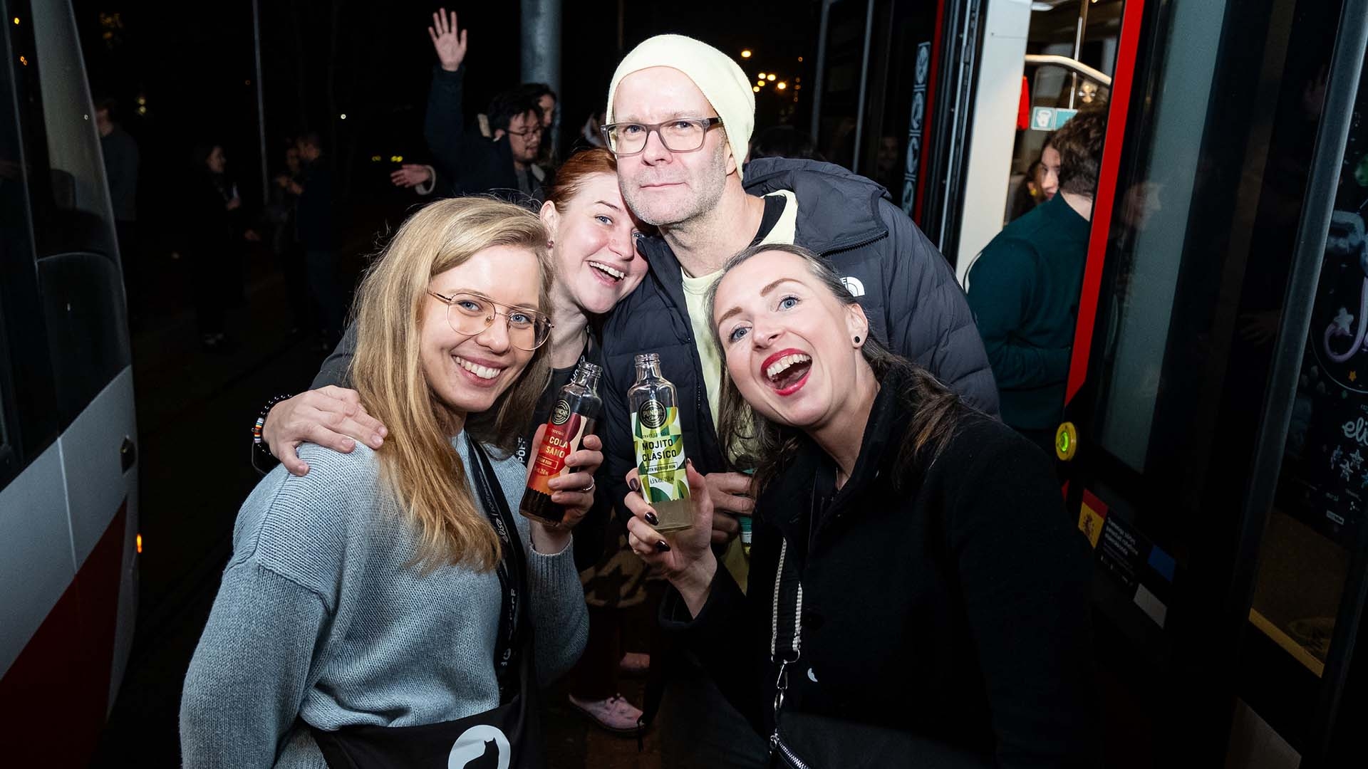 shorts_tram_party_promotion_2024_Aron_Urb